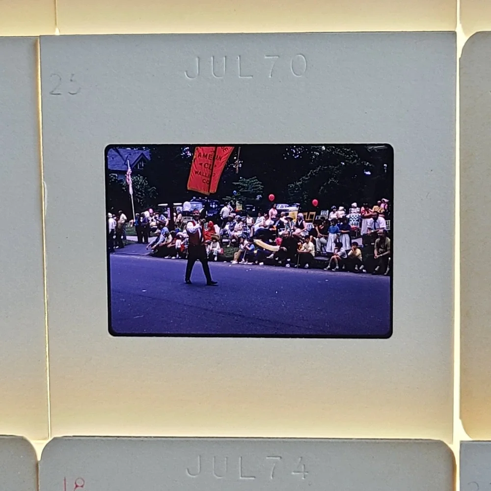 Lot of‎ 35 Slides Parade Photos Americana Cars People 1970-1974